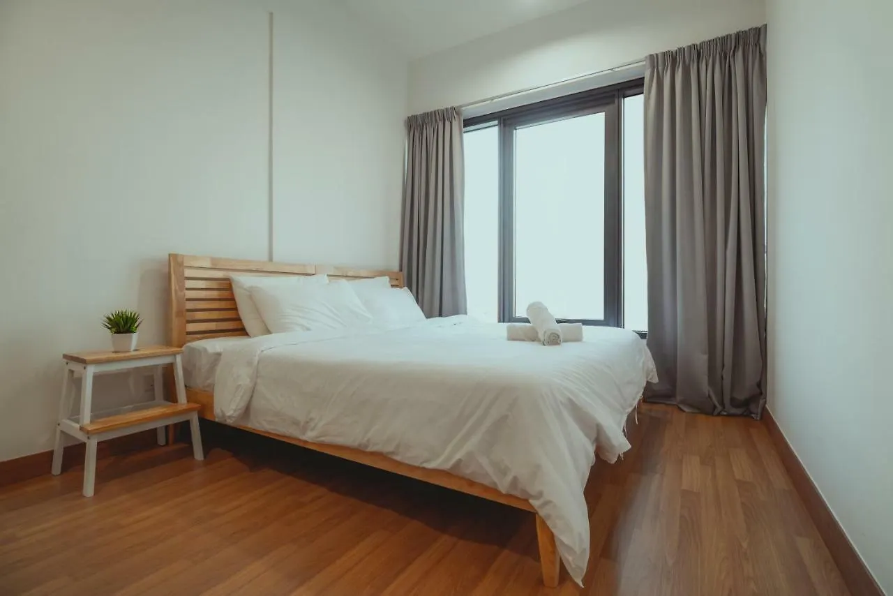 Muji Home 1 - Sea And City View 2Br At 218 Tropicana Near Komtar Foodheaven With Netflix & Tv Box location