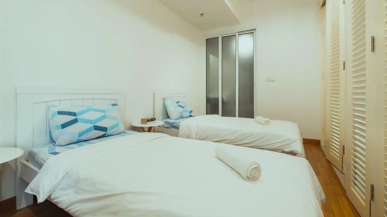 Muji Home 1 - Sea And City View 2Br At 218 Tropicana Near Komtar Foodheaven With Netflix & Tv Box George Town Apartment