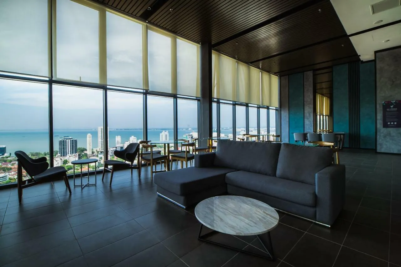 Muji Home 1 - Sea And City View 2Br At 218 Tropicana Near Komtar Foodheaven With Netflix & Tv Box George Town 0*,